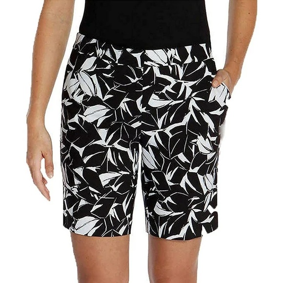 Mario Serrani Pants - Mario Serrano Women’s Fabric Shorts with Stretch